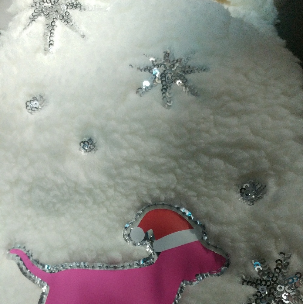 NWT VS Pink dottie claus sherpa stocking stuffer - Picture 4 of 4